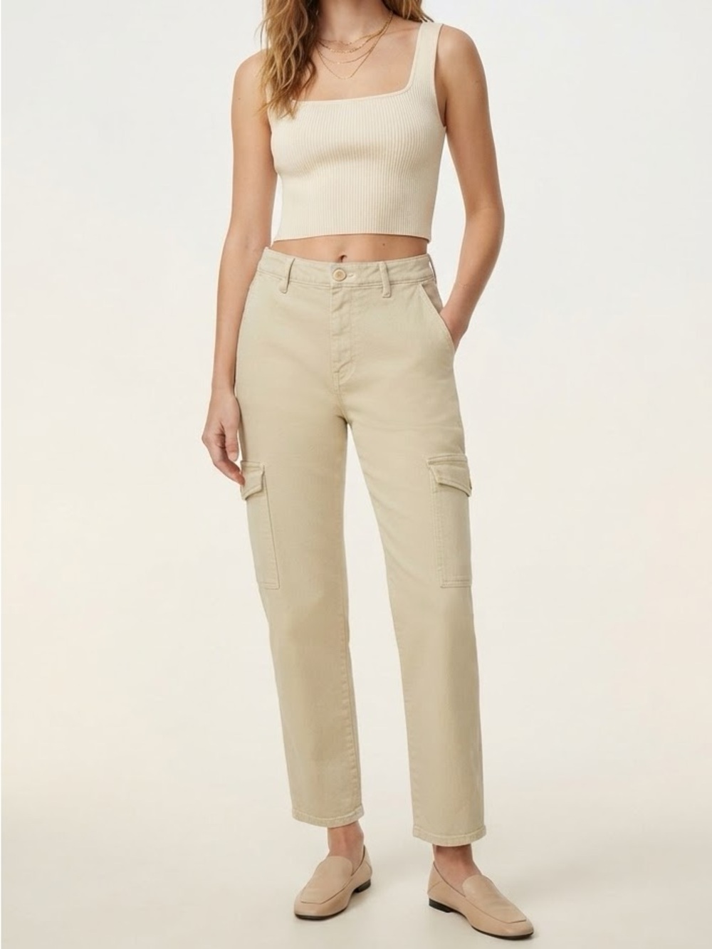 Aritzia Wilfred Free Highrise Light Beige Cargo Straight Leg Pants Size 00